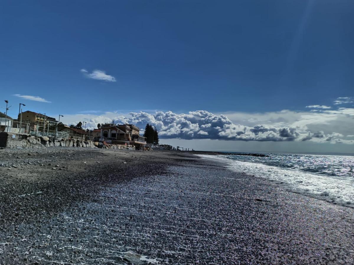 Casa Odello Suite And The Sea Bordighera Eksteriør billede